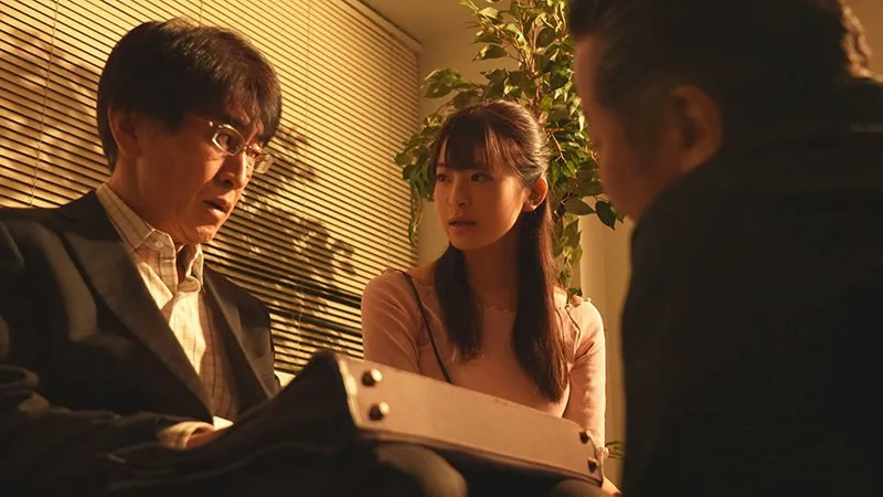 ông xã vay nợ giang hồ, bà xã phải bán thân để trả nợ